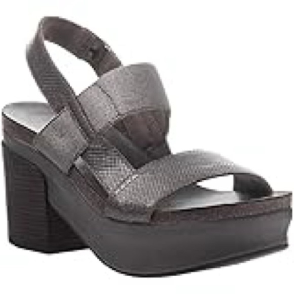 Otbt Gray Platform Shoes With Textured Strap And Chunky Heel